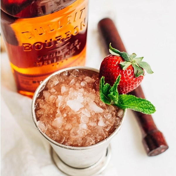 Julepe de menta con infusión de fresa