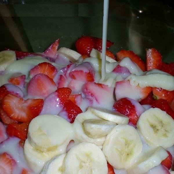 Receta de crema de plátano y fresa con proteínas